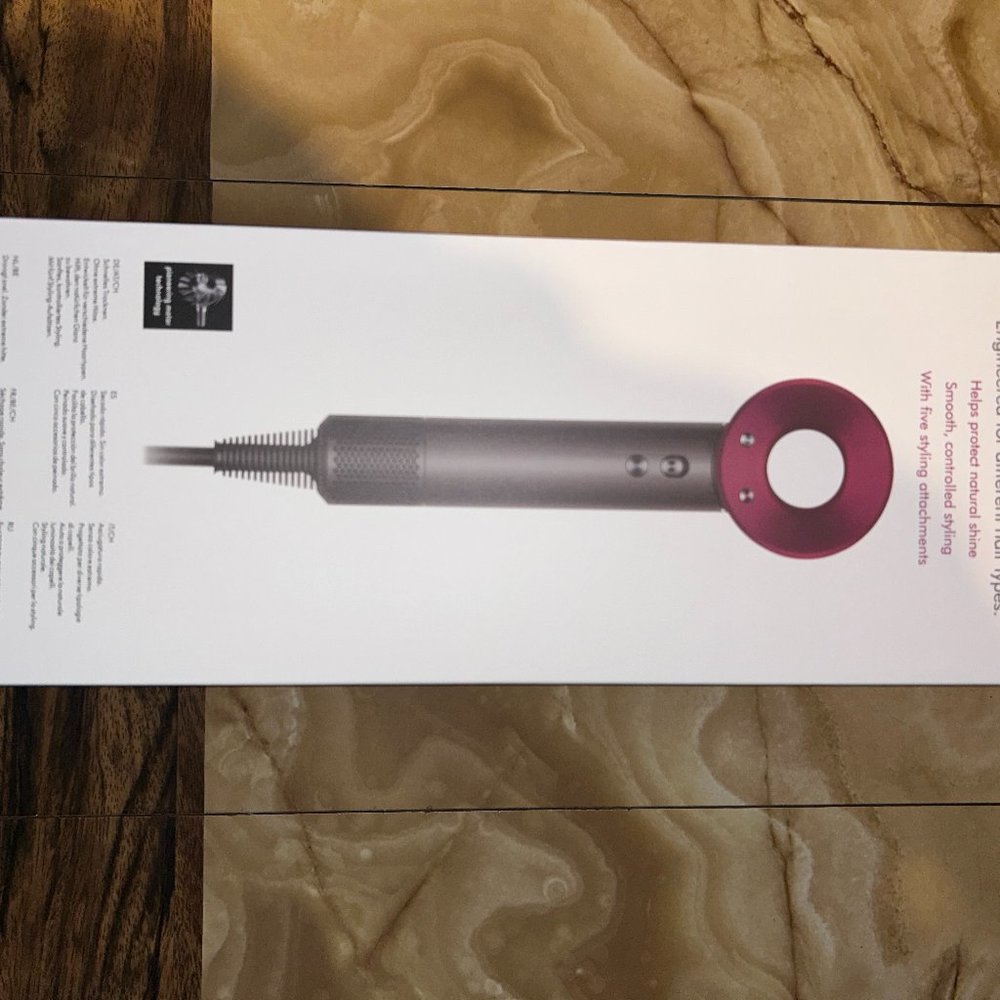 BRAND NEW IN BOX Dyson Supersonic Hairdryer